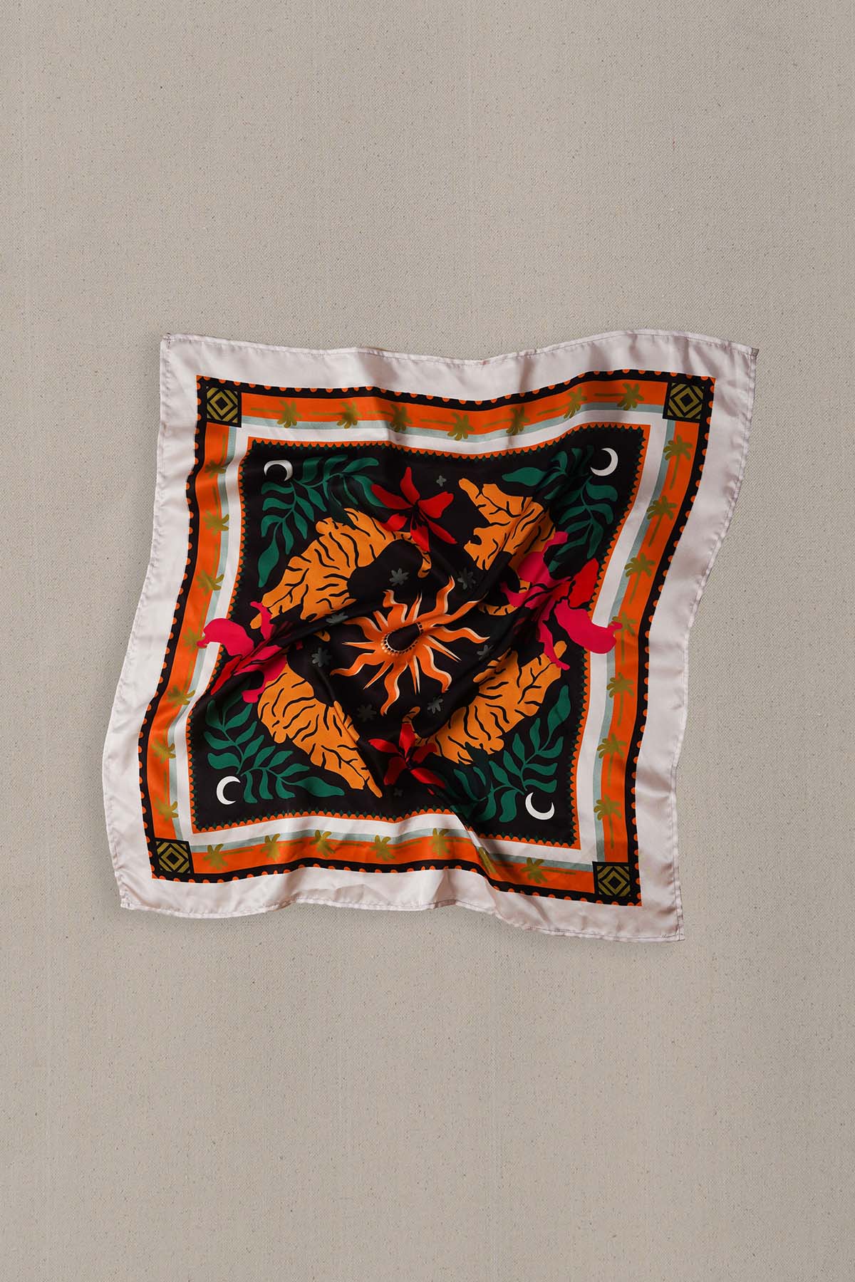 SUN DIAL SCARF