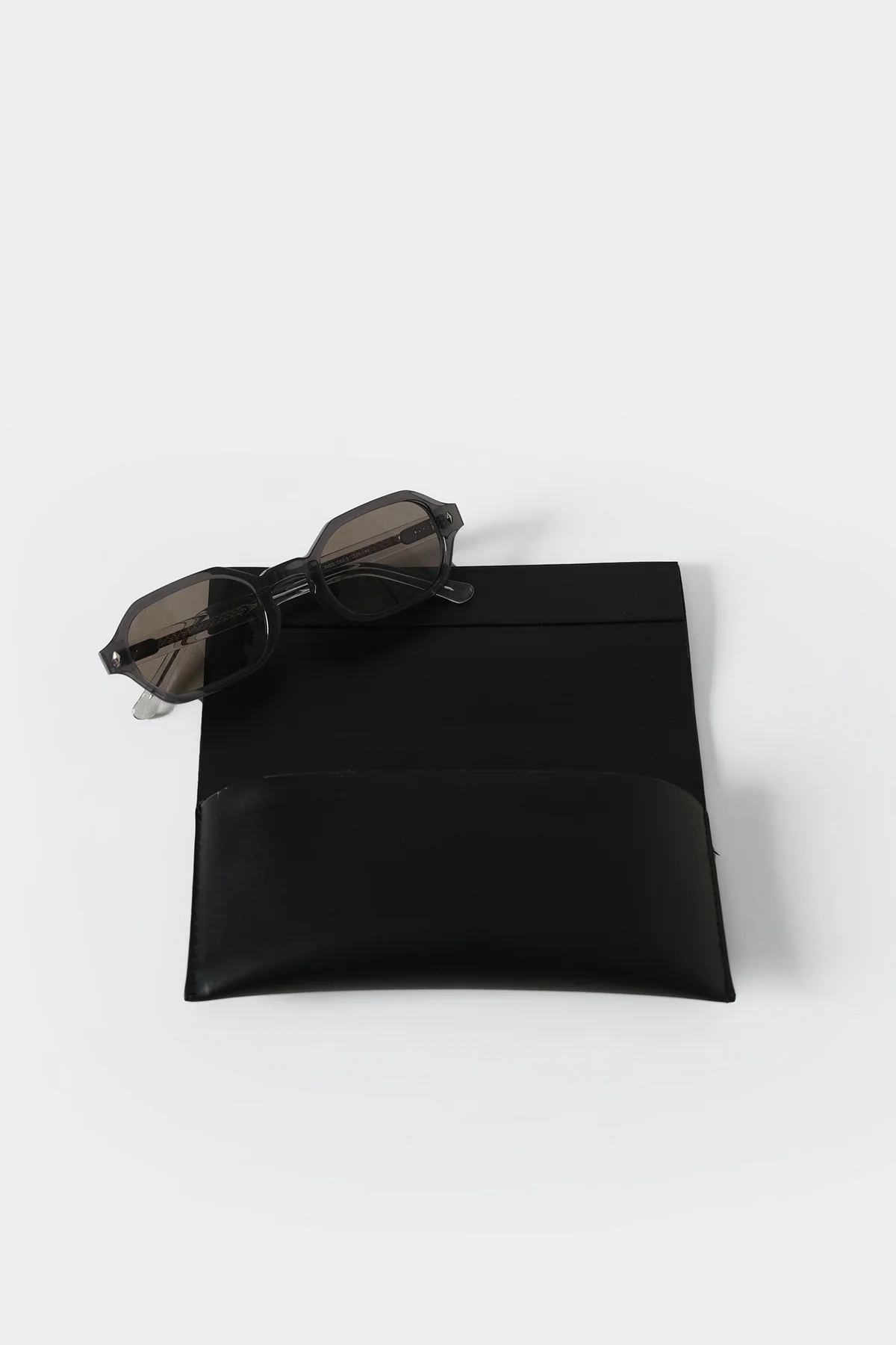 SUNDOWNER SMOKE - Image 11