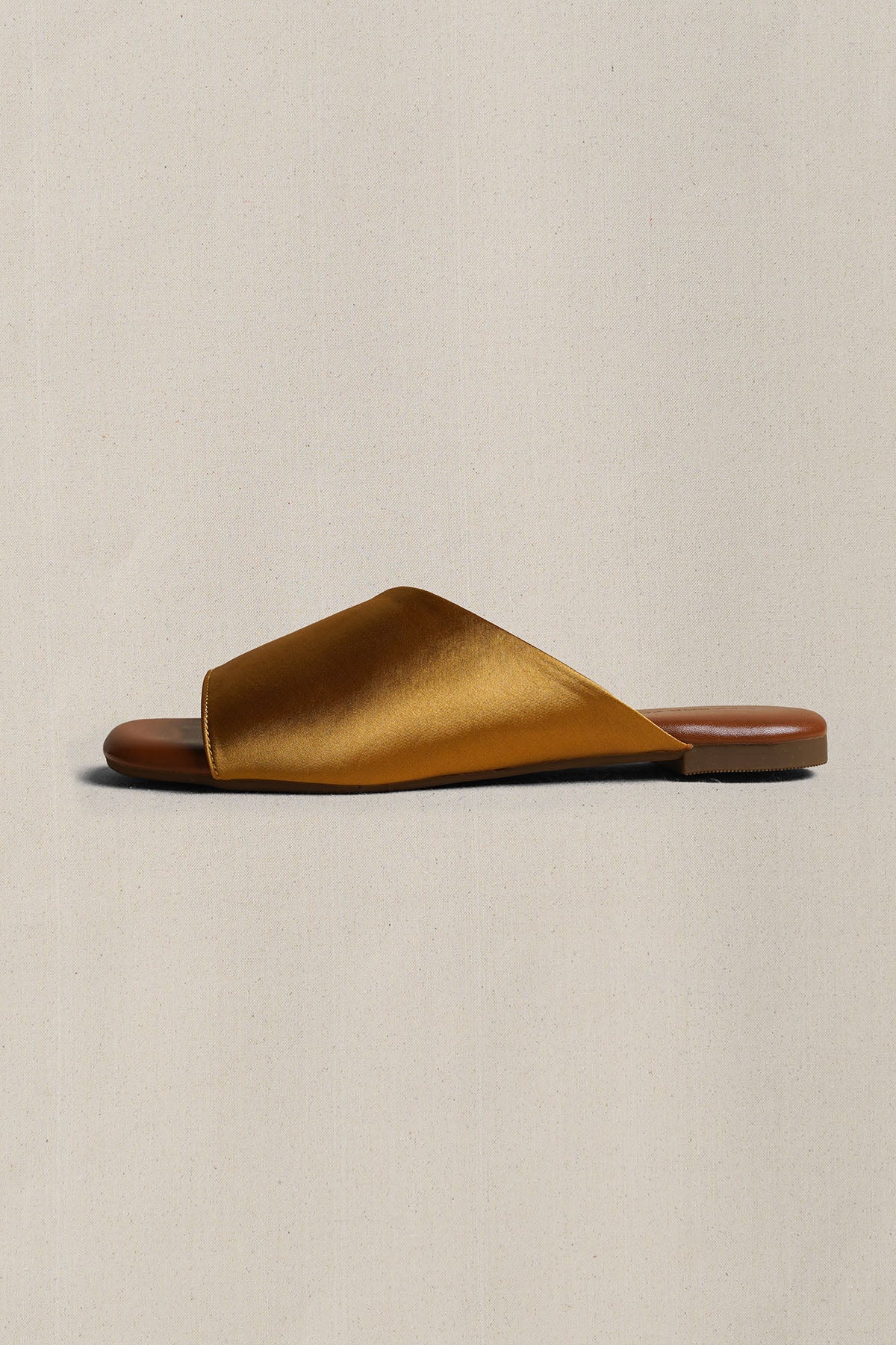 TAFFY SLIP ONS - Image 5