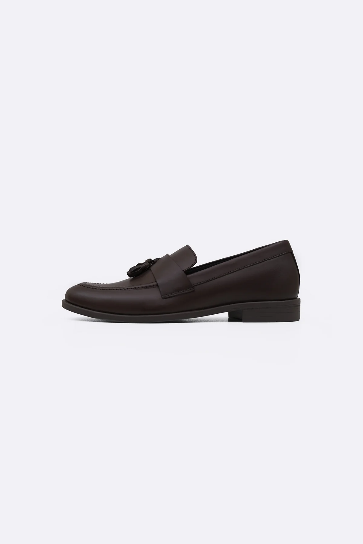 TASSEL LEATHER LOAFERS