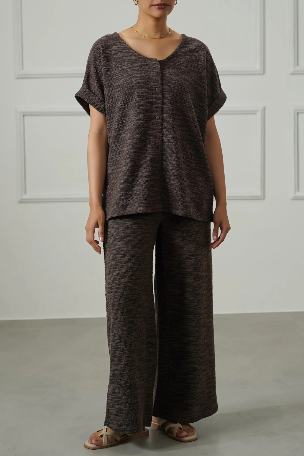 TEXTURED KNIT BUTTON-DOWN - Image 5