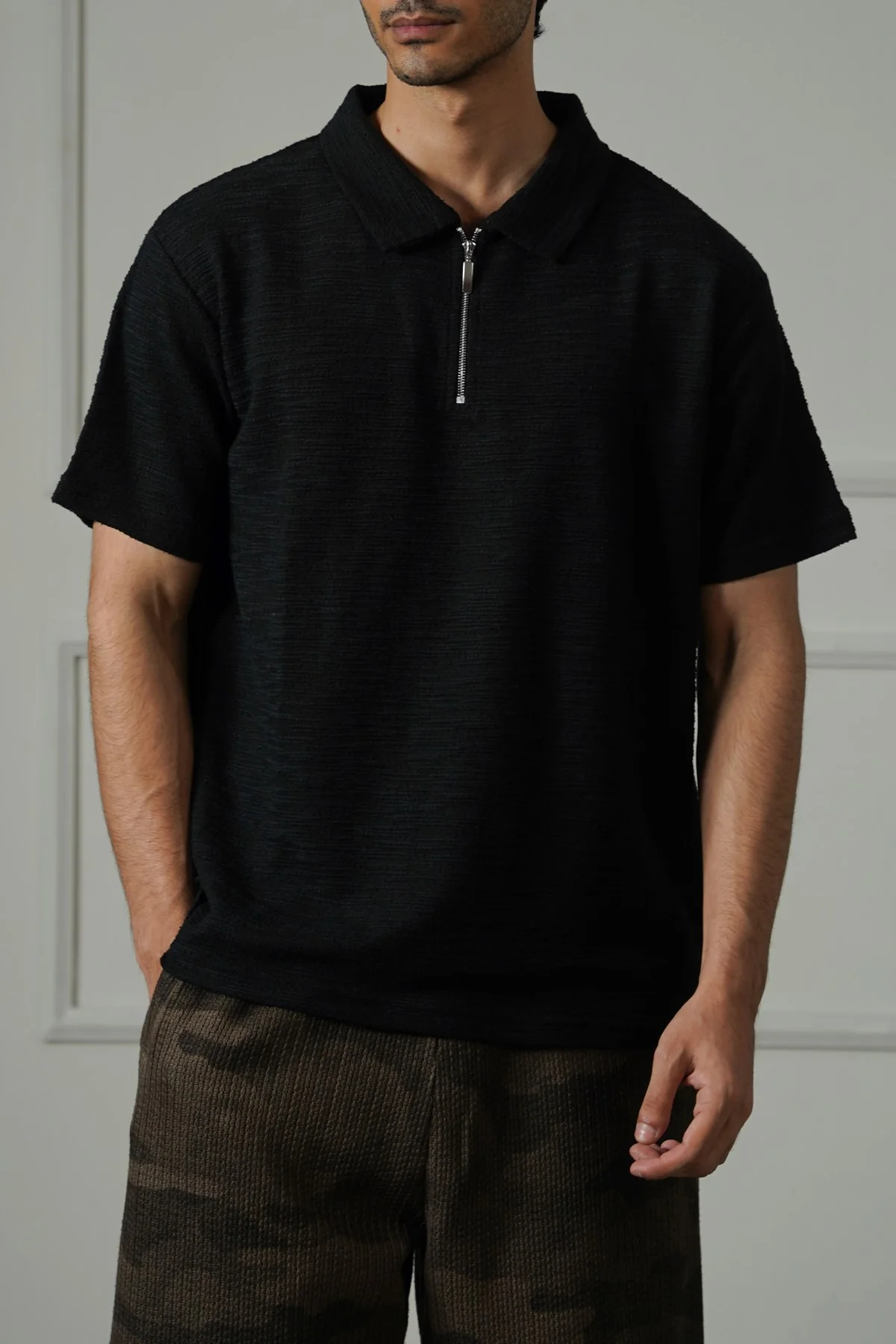 TEXTURED ZIPPER POLO