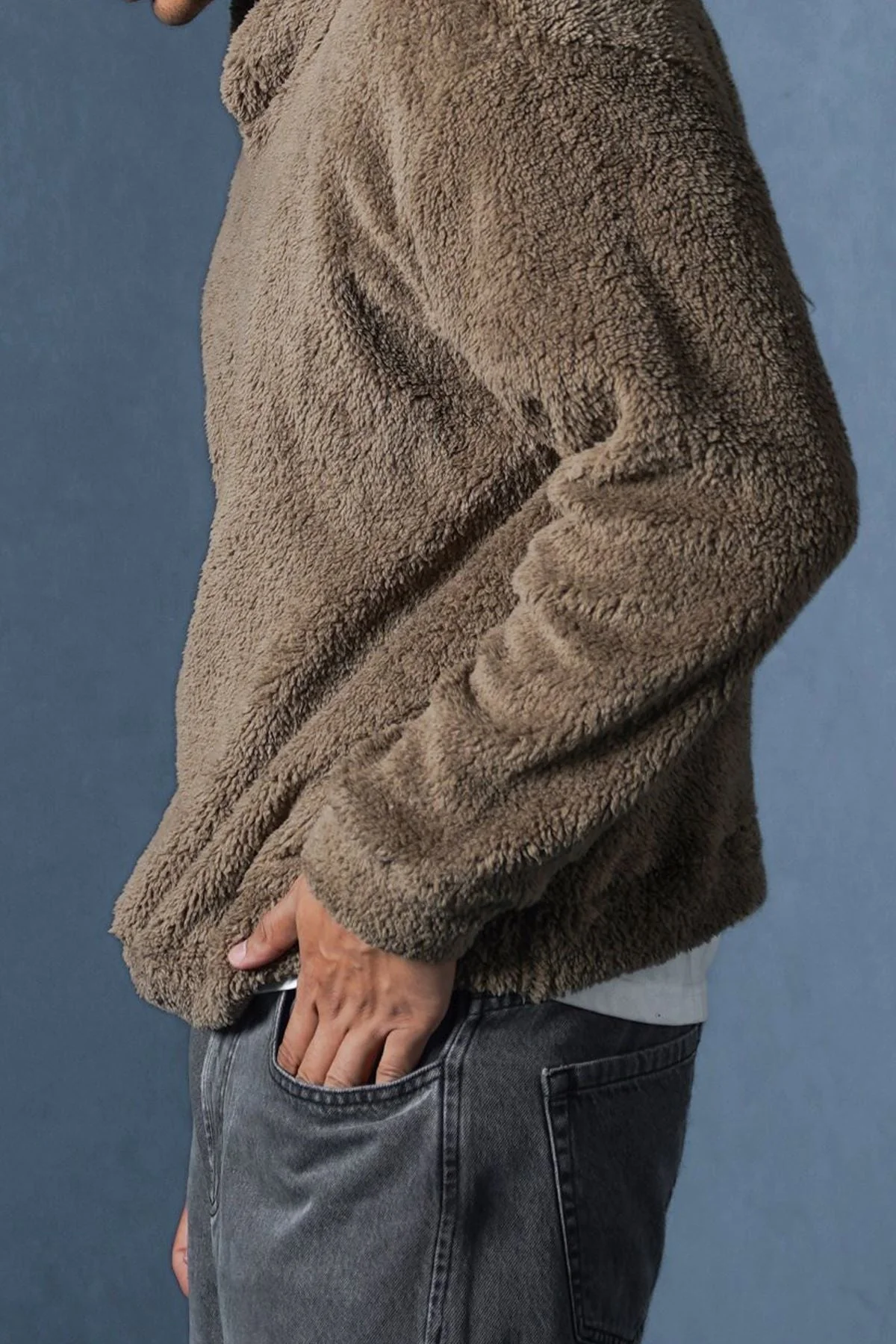 THE FUR HOODIE - Image 4