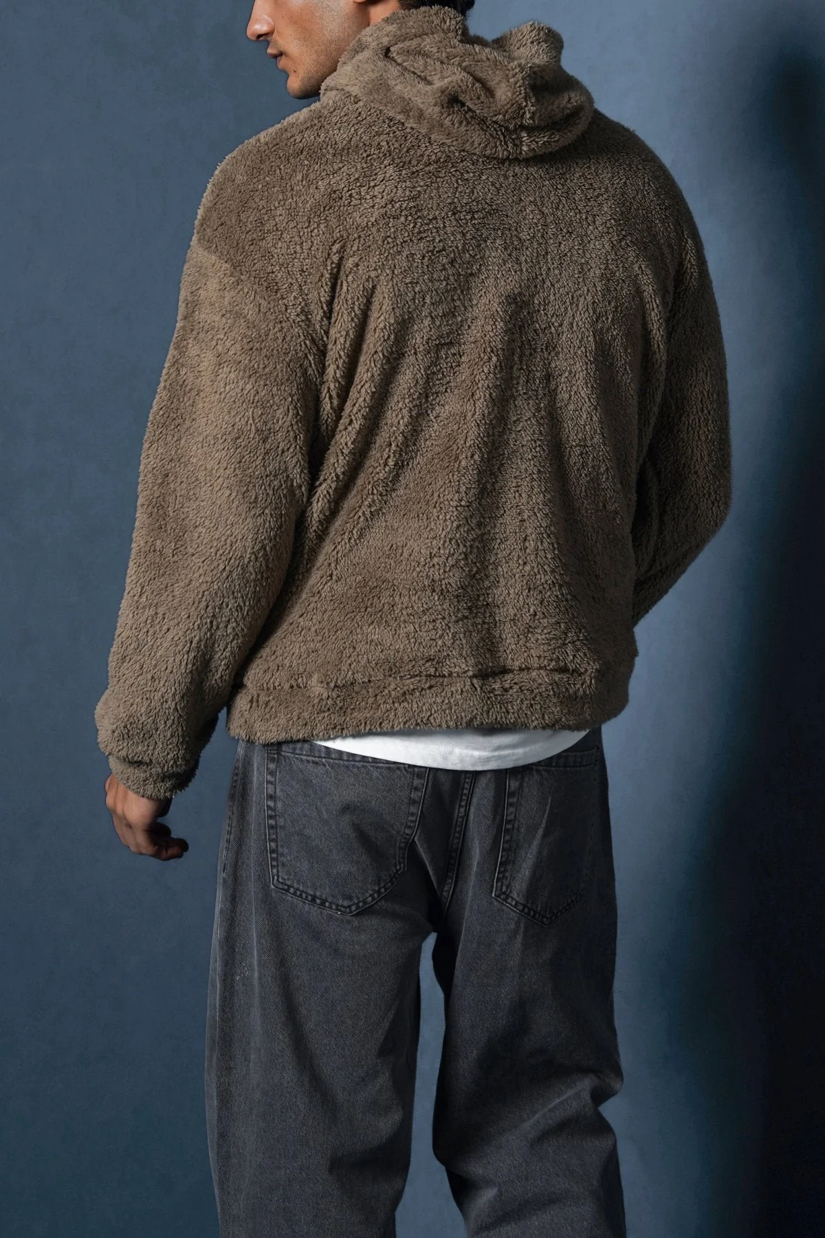 THE FUR HOODIE - Image 5