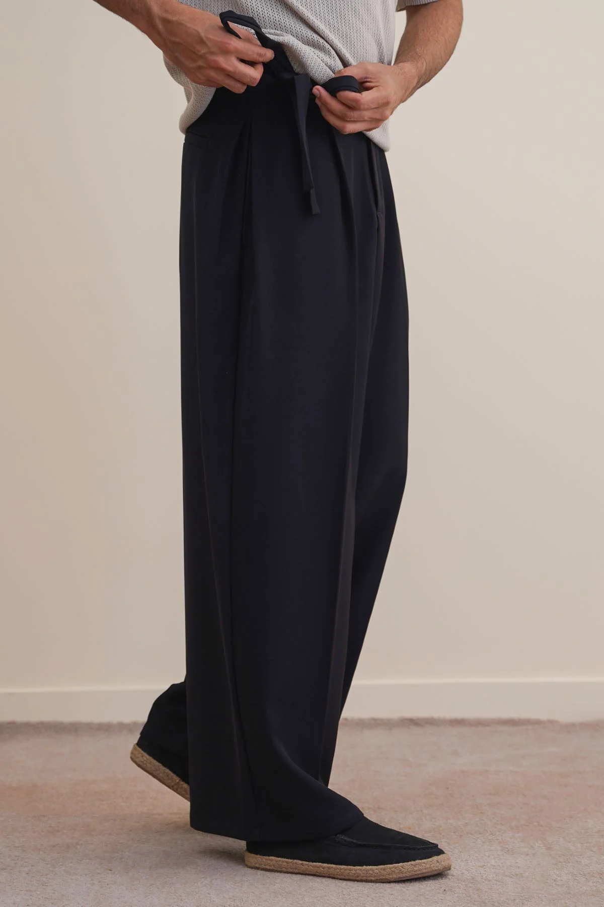 TIE UP SLOUCHY PANTS