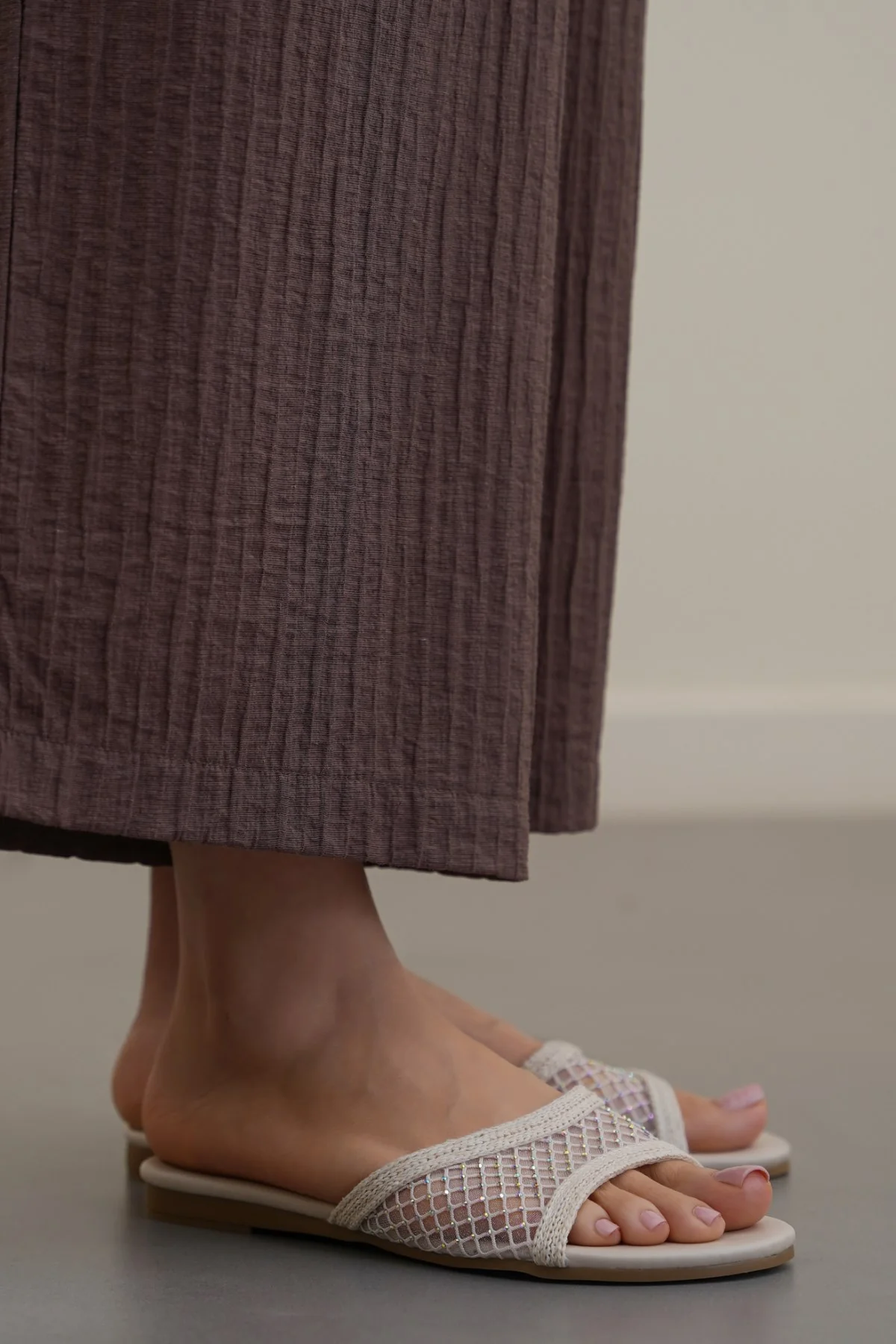 TINSEL MESH SLIDES - Image 5