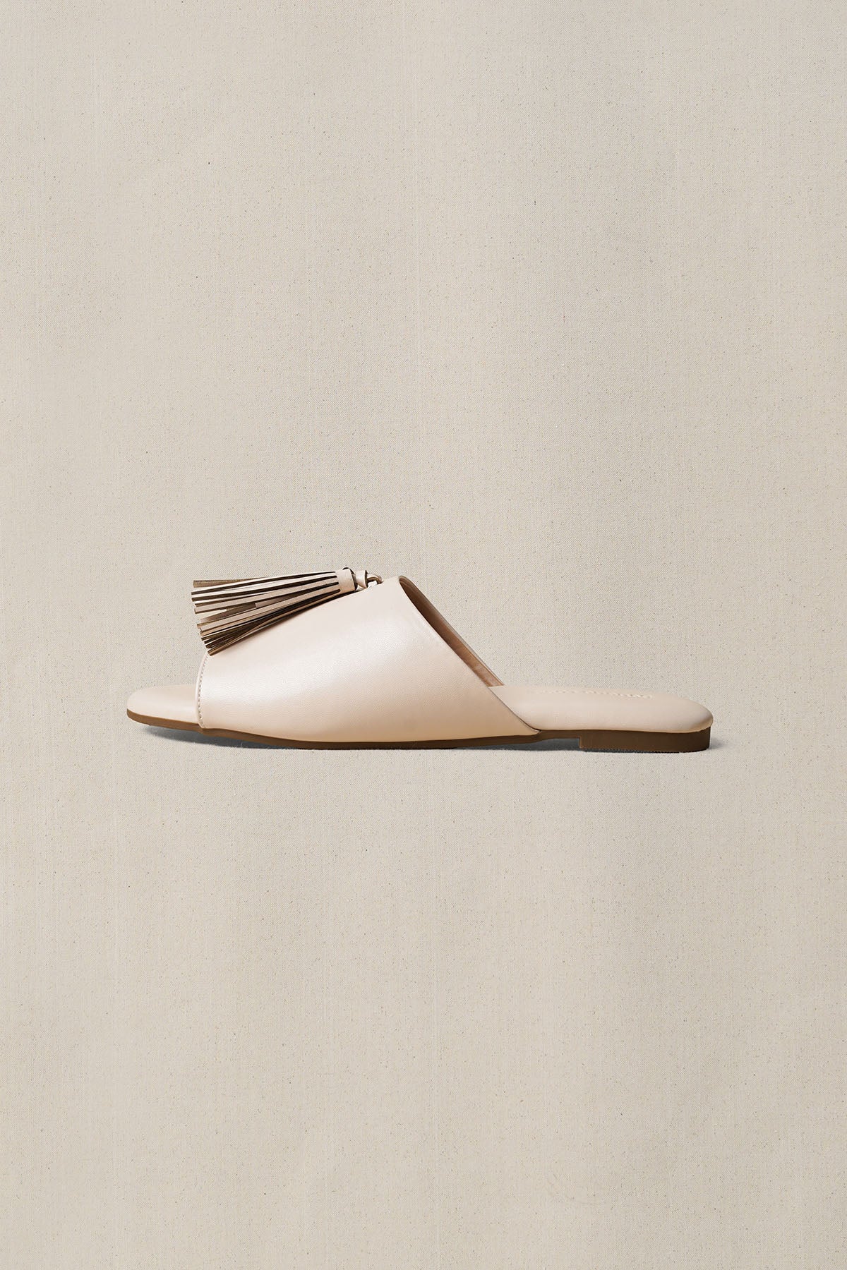 TROPIC TASSEL SLIDES - Image 2
