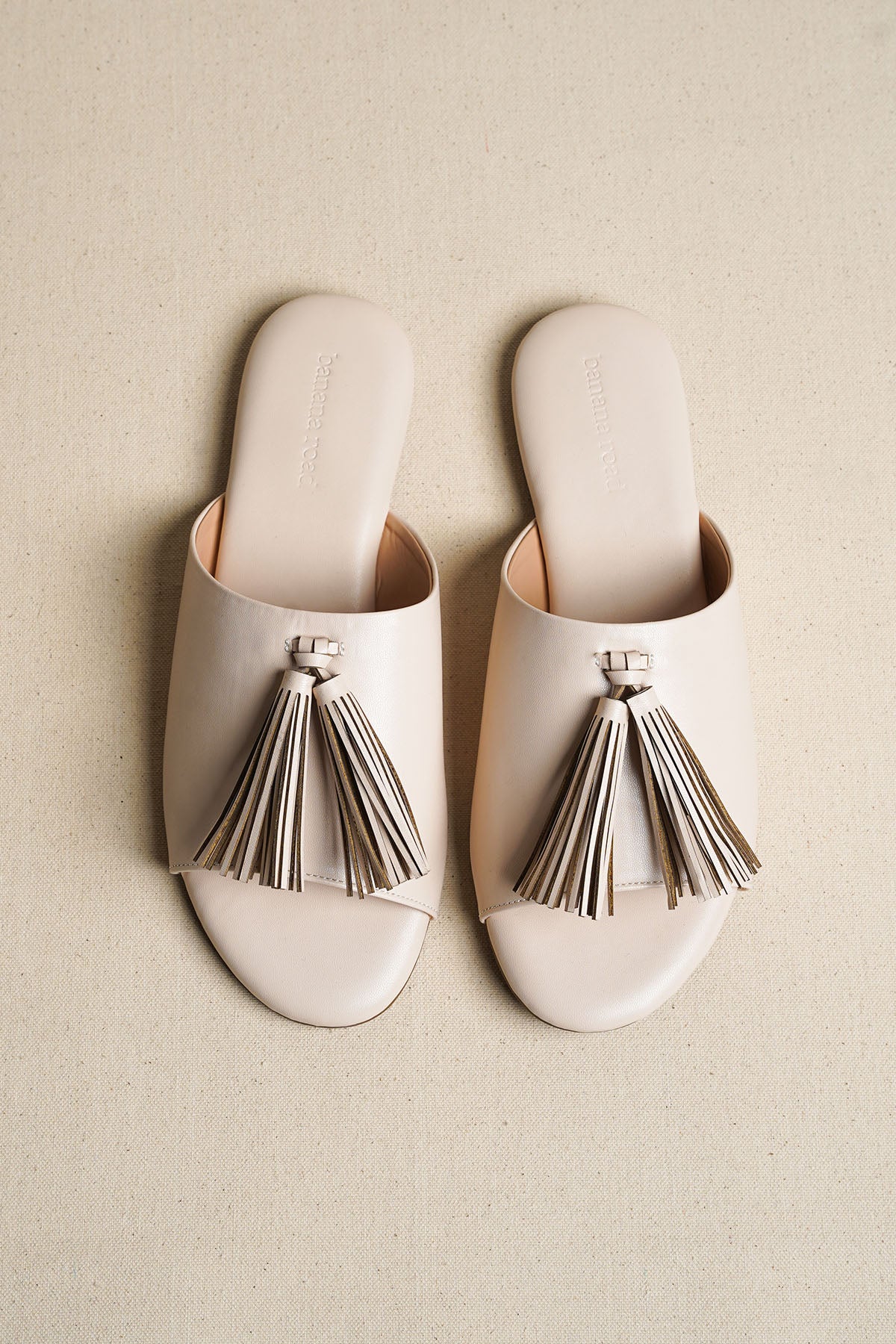 TROPIC TASSEL SLIDES - Image 3