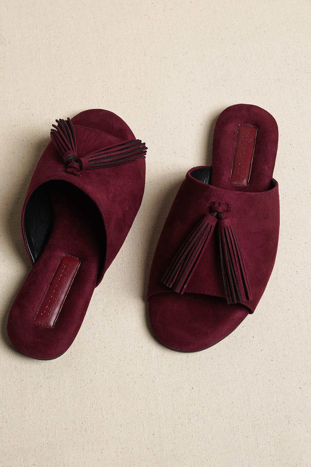 TROPIC TASSEL SLIDES
