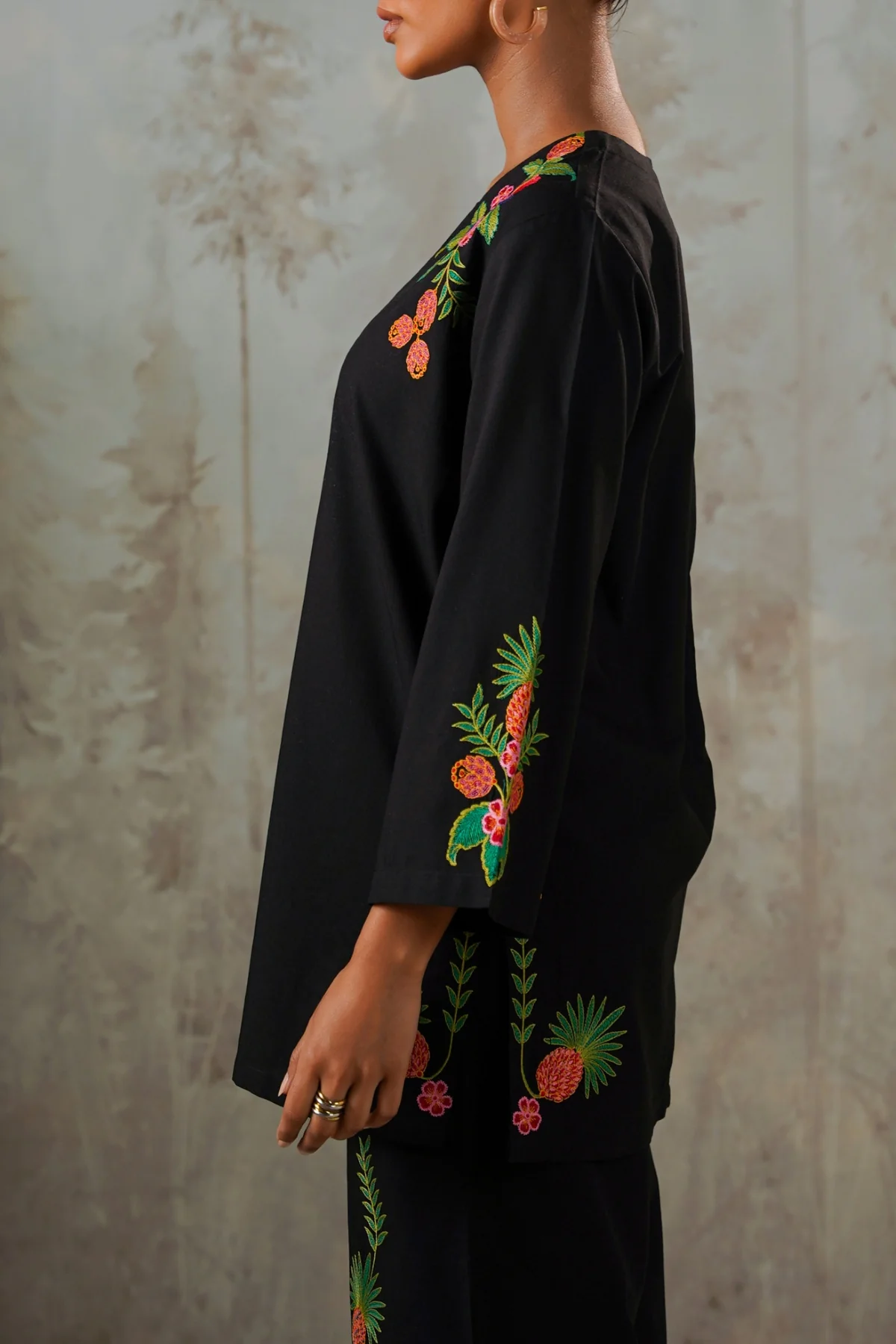 TROPICAL ESCAPE BRODERIE SHIRT - Image 4