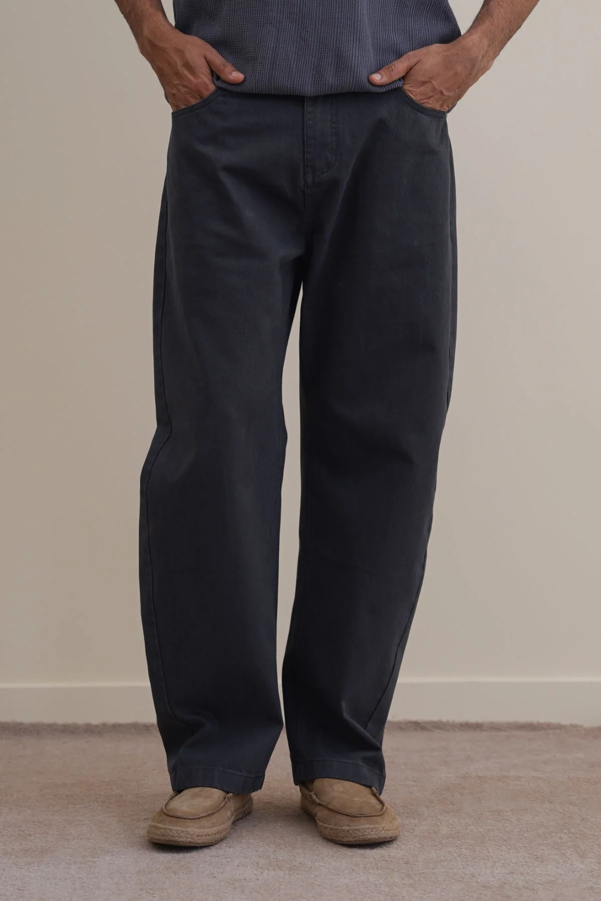 TWILL BARREL JEANS