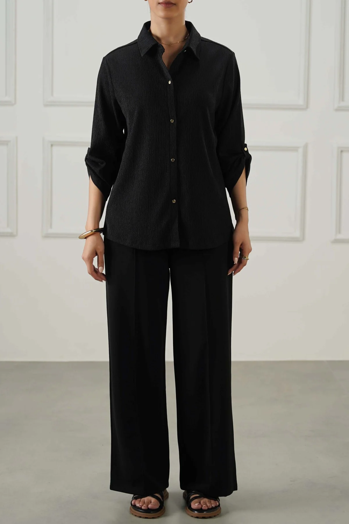 V COLLARED SHIRT - Image 4