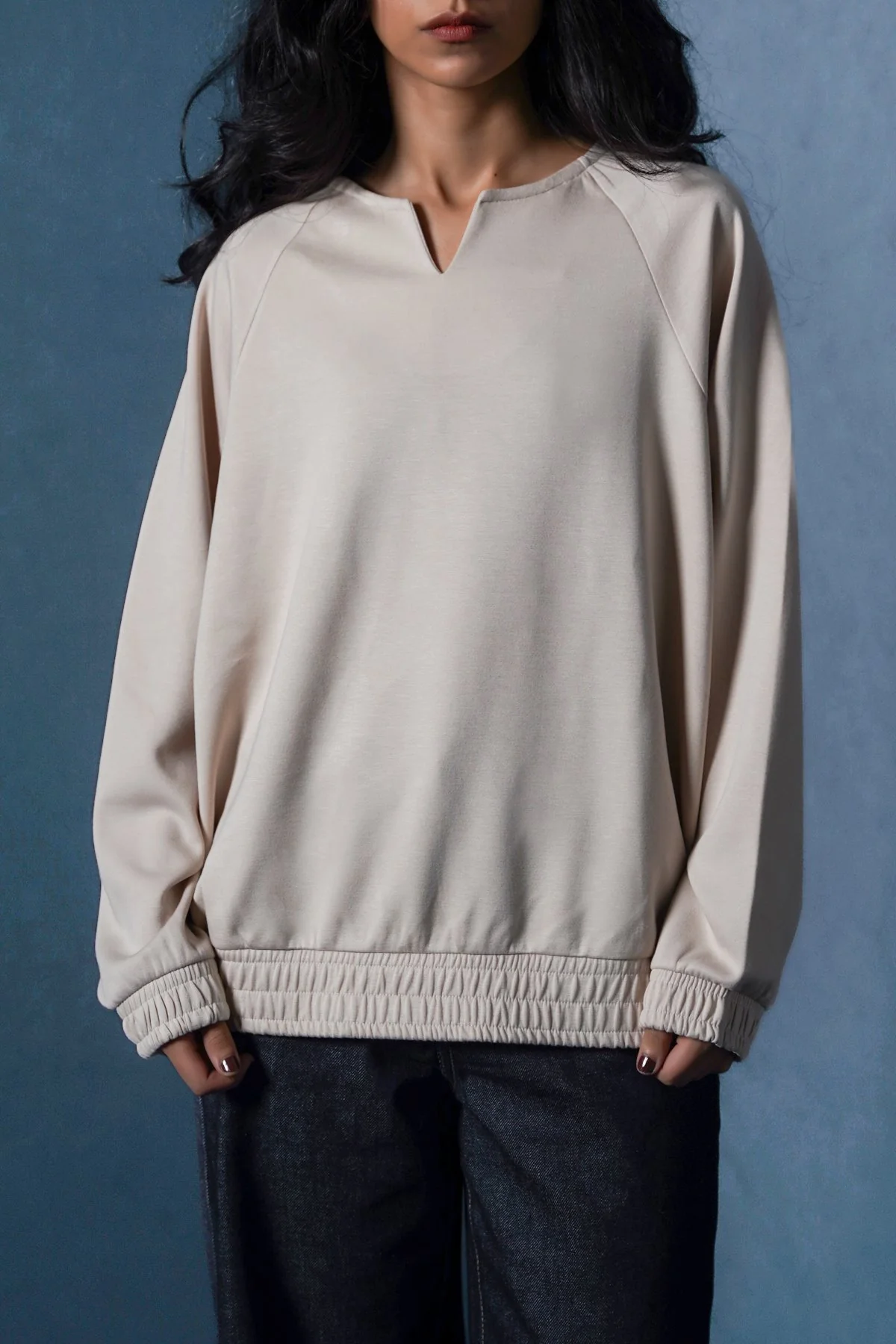 V-NOTCH PULLOVER