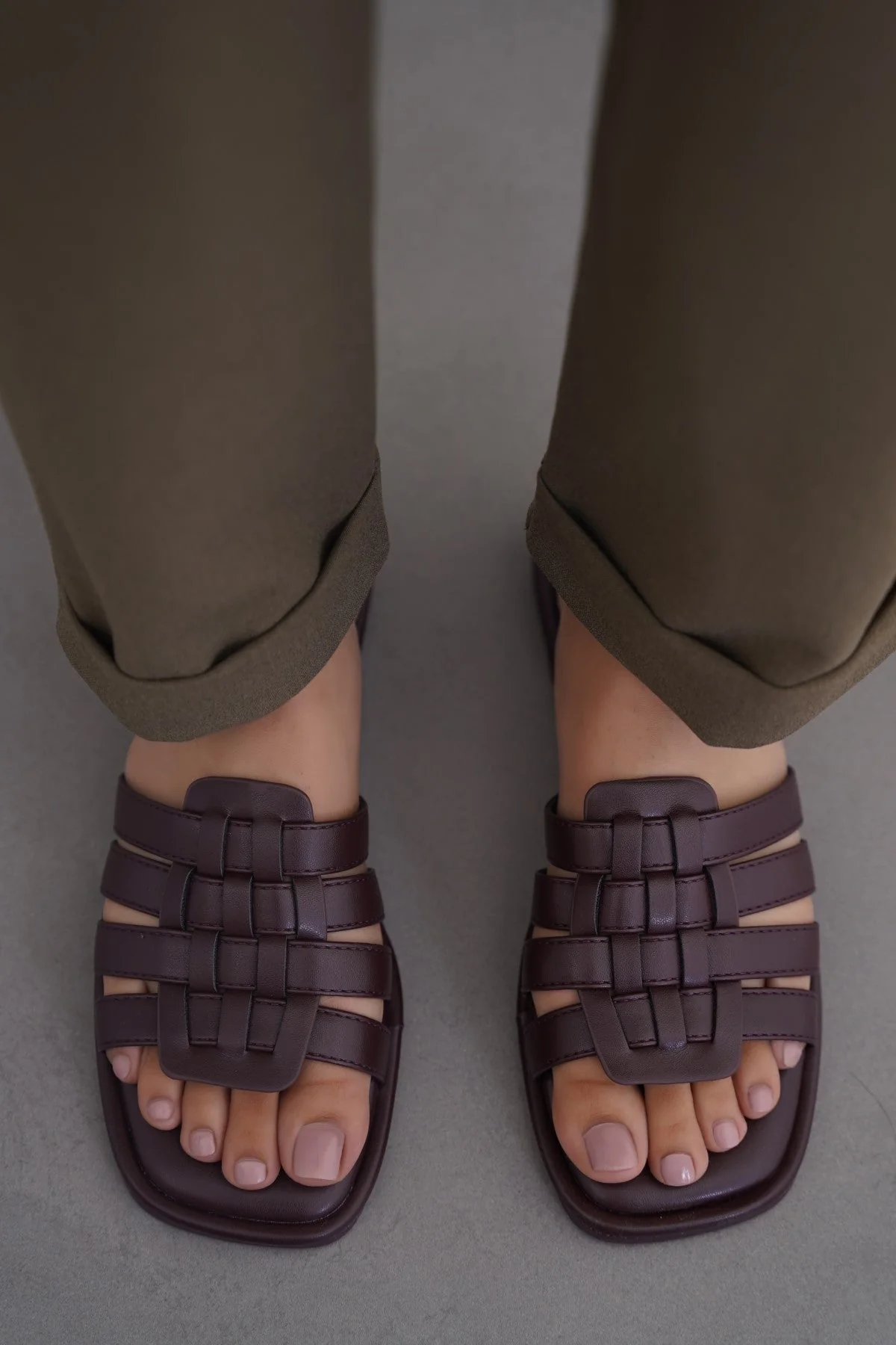 VENETO CAGED SLIDES - Image 4