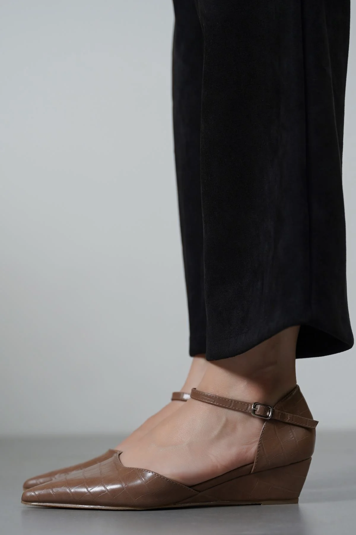 VIENNA WEDGE - Image 4