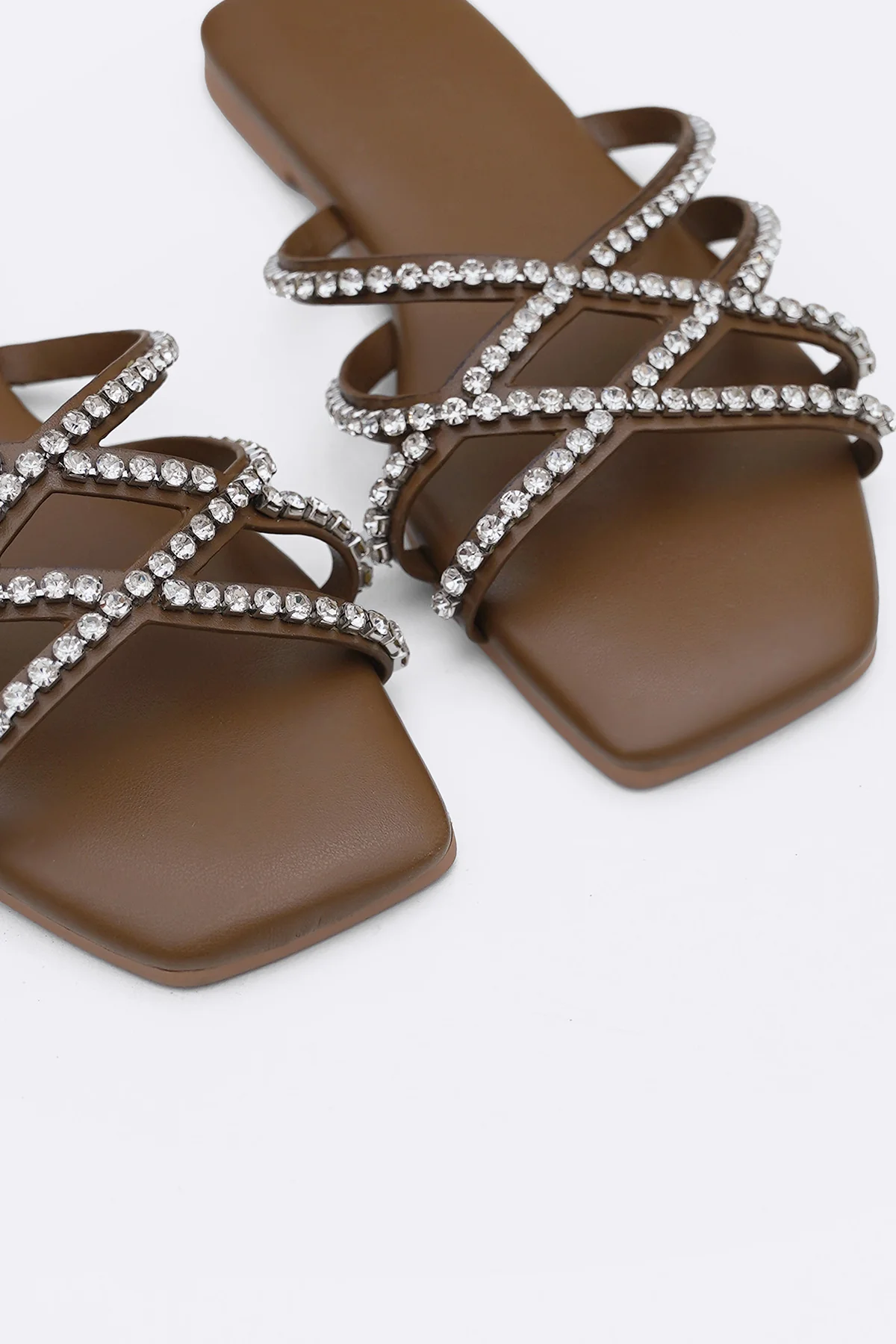 VIOLA STUDDED SLIDES - Image 4