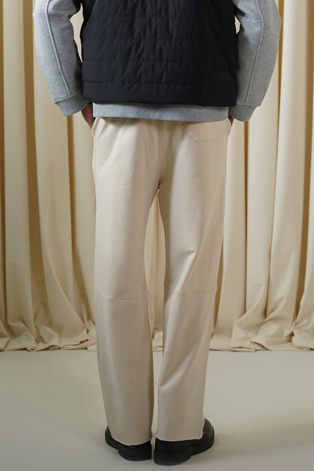 WEEKEND LOUNGE TROUSERS - Image 4