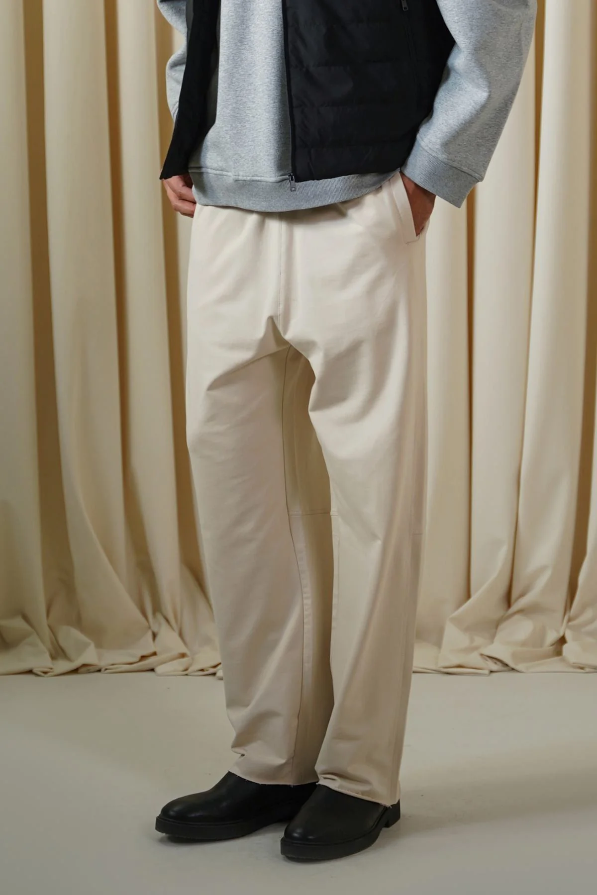 WEEKEND LOUNGE TROUSERS - Image 5