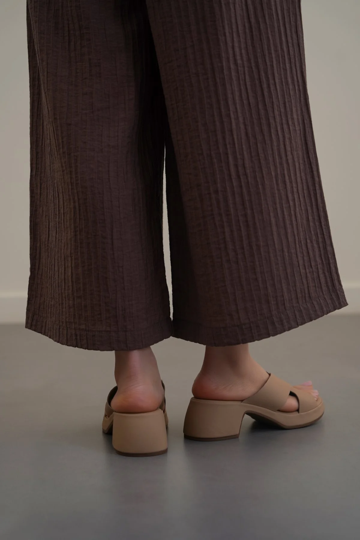 WIDE FIT MAMA HEELS - Image 5