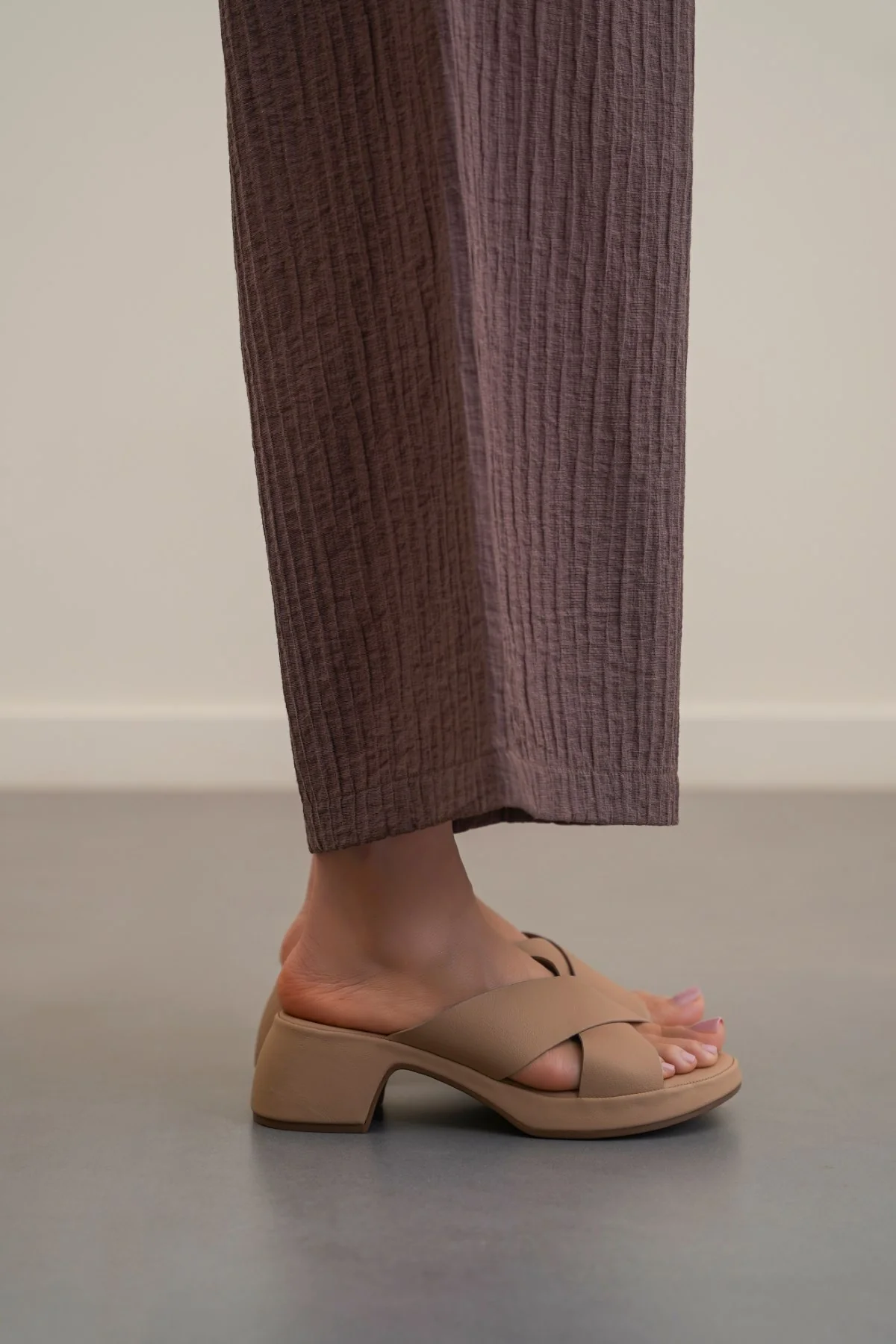 WIDE FIT MAMA HEELS - Image 6