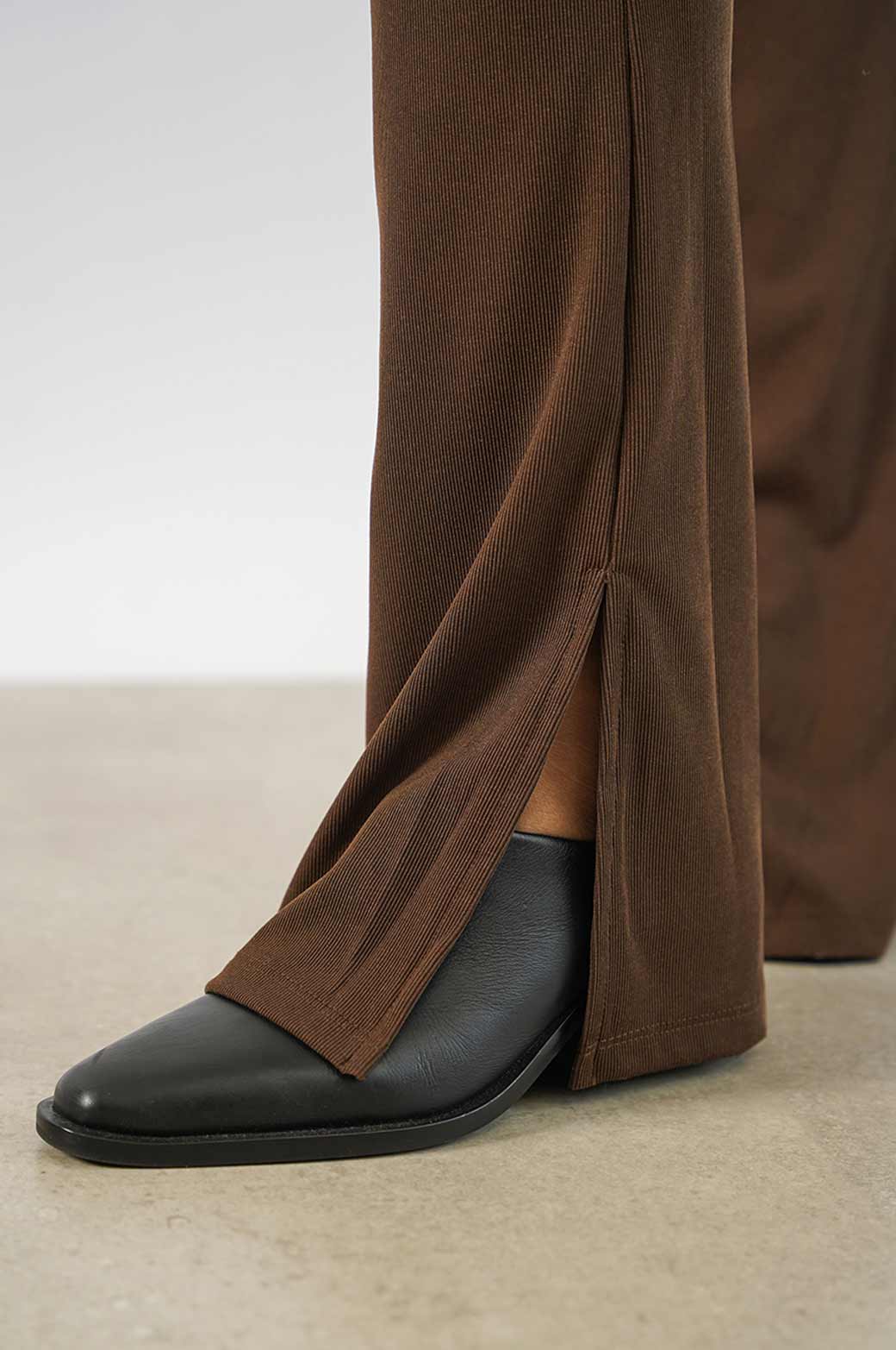 SLINKY EVENING SLACKS - Image 5