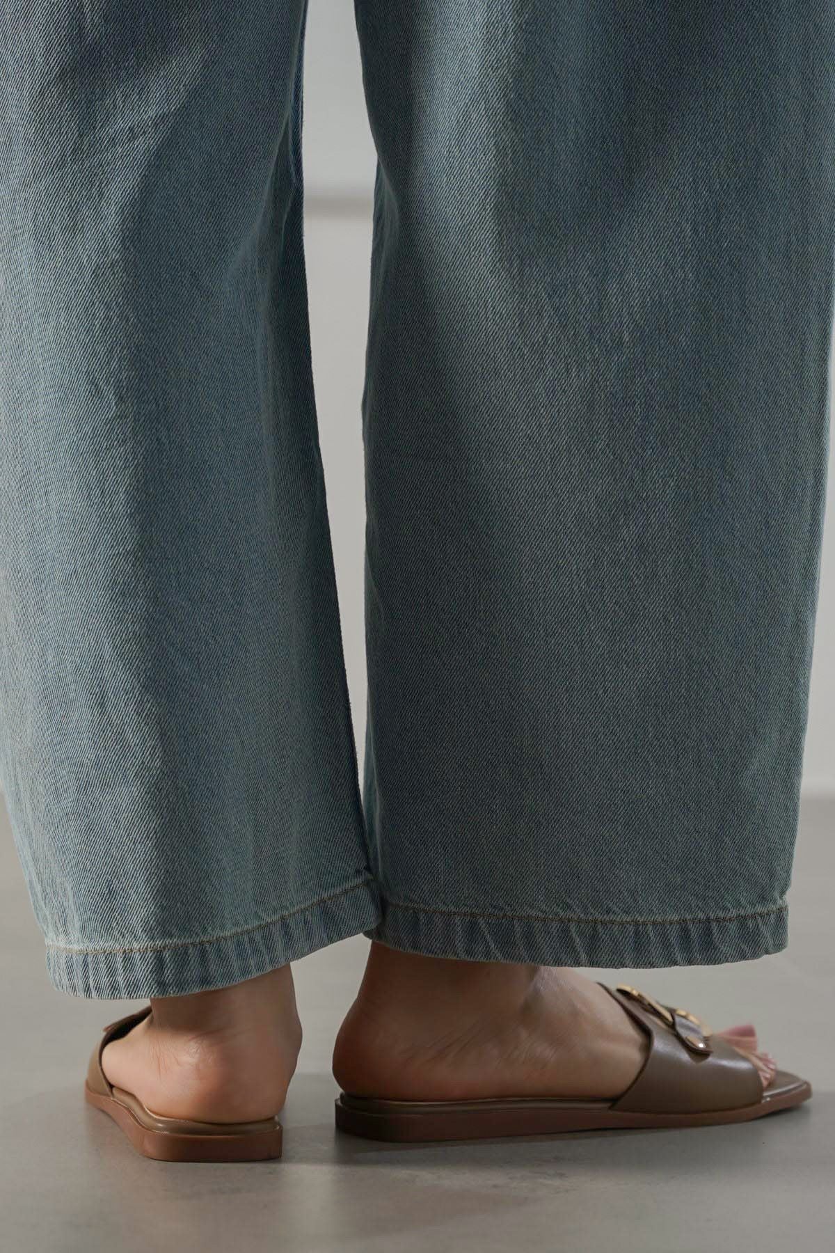 EASY BUCKLE SLIDES - Image 4