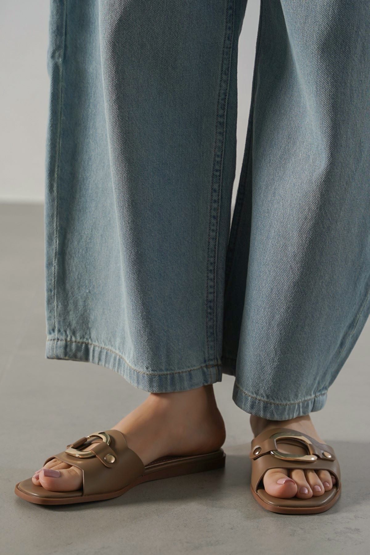 EASY BUCKLE SLIDES - Image 5