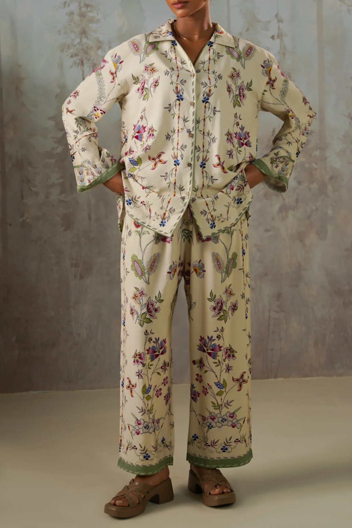 VINTAGE FLORAL SHIRT - Image 4