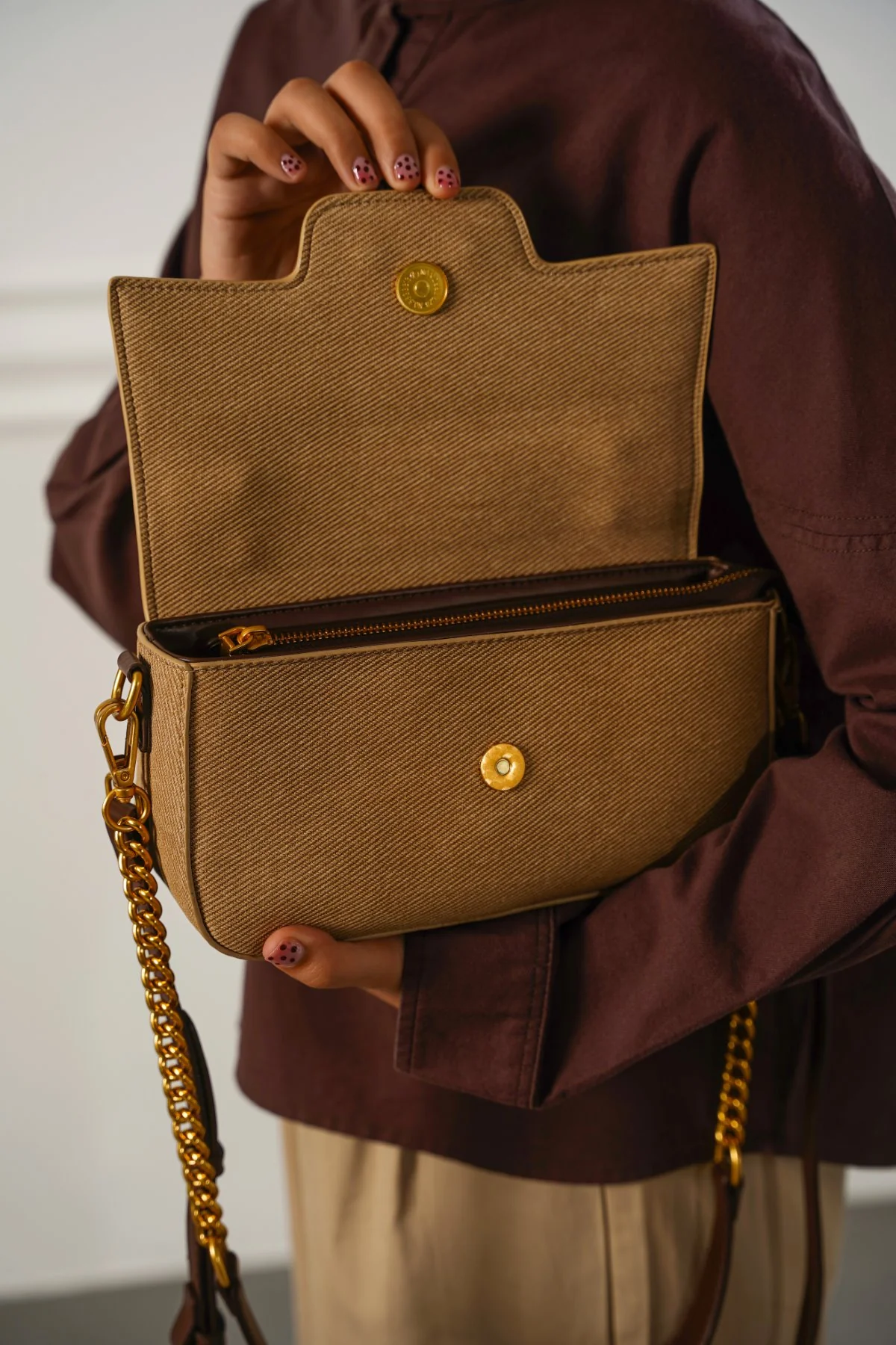 YOLU TOP HANDLE BAG - Image 4
