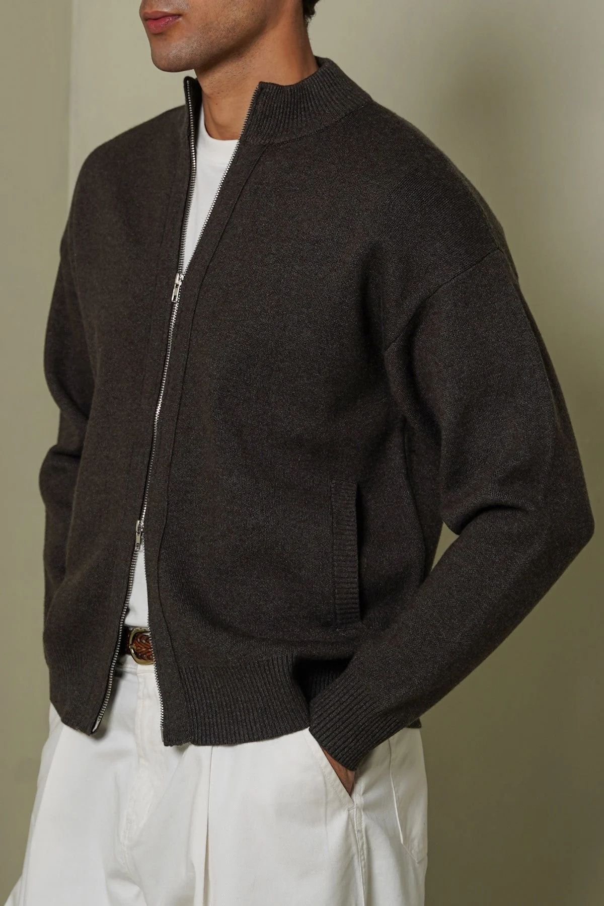 ZIP-UP CARDIGAN
