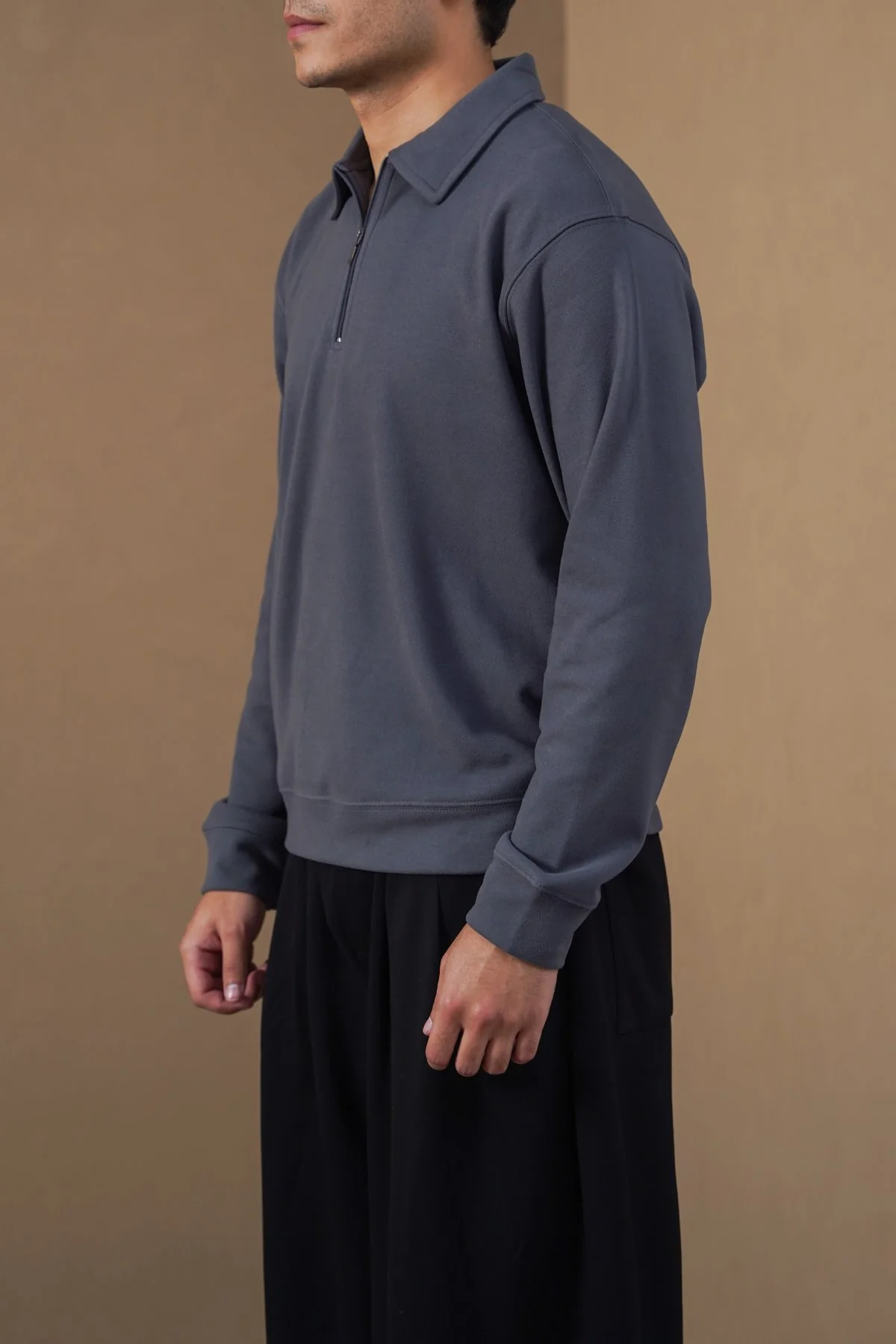 ZIPPER POLO SWEATSHIRT - Image 5